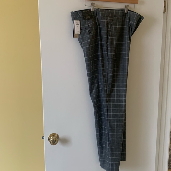Banana Republic Black and white ankle length Avery Trouser 14Tall. - Picture 1 of 3